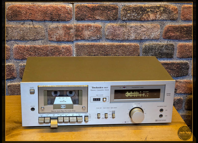 Technics M-17