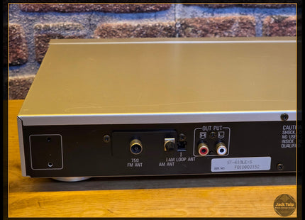 Technics ST-610L