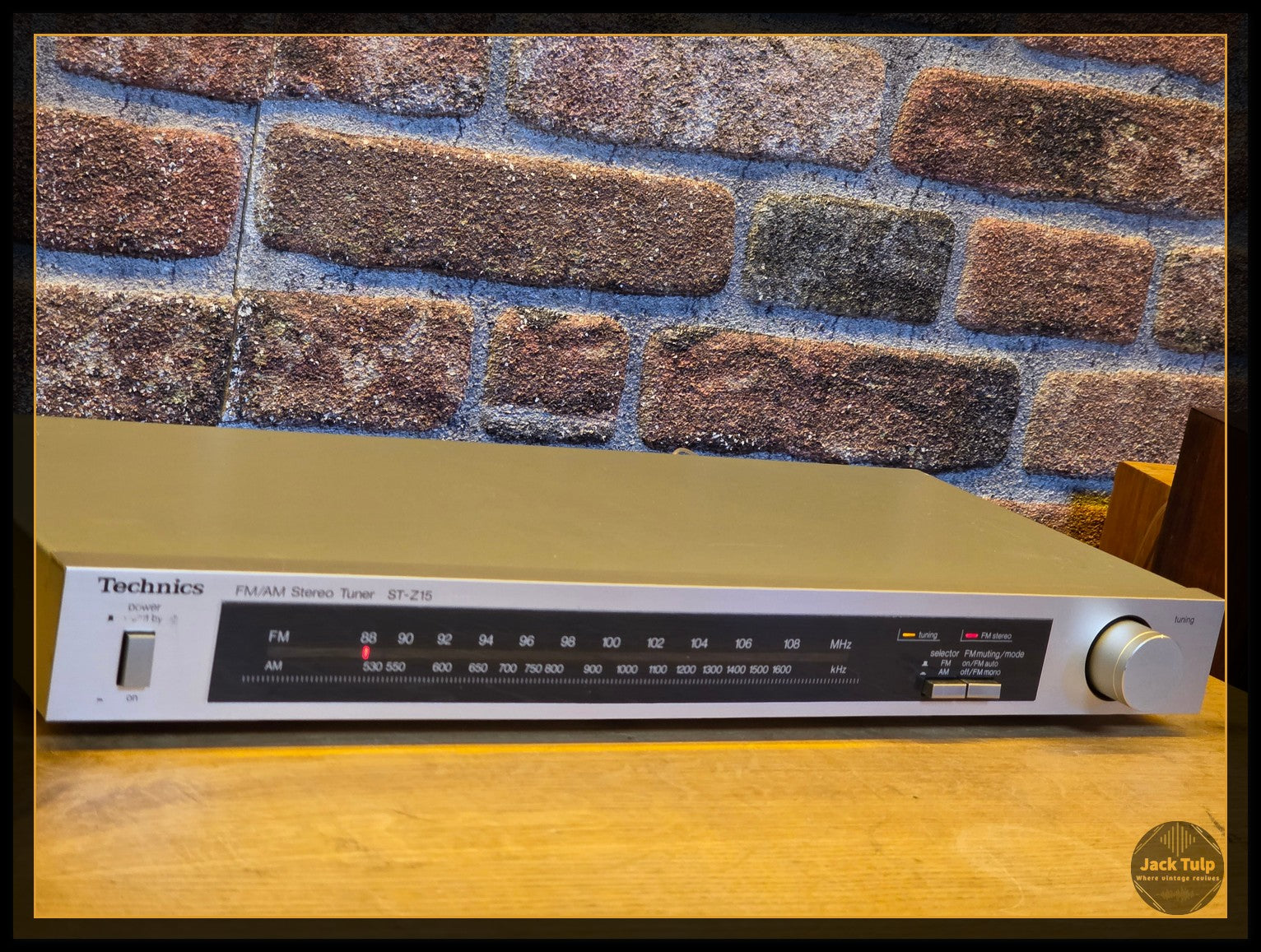 Technics FM/MW/LW Stereo Tuner ST-Z15L Technics FM/MW/LW Stereo Tuner ST-Z15L