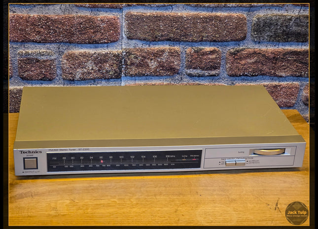 Technics ST-Z200