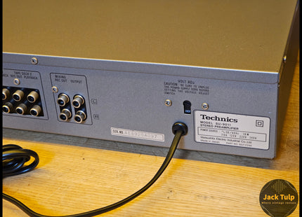 Technics SU-9011
