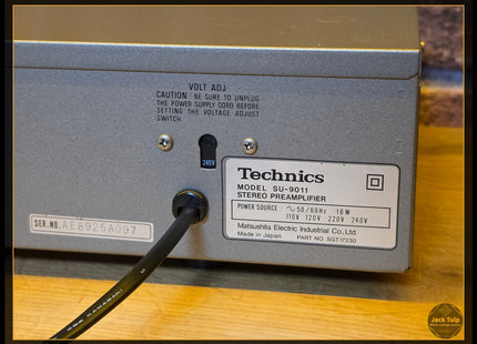 Technics SU-9011