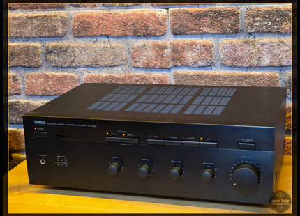 Yamaha AX-390