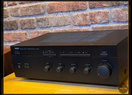 Yamaha AX-390