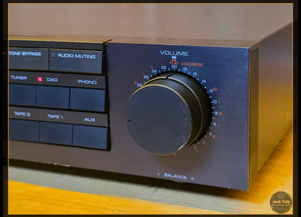 Yamaha C-60