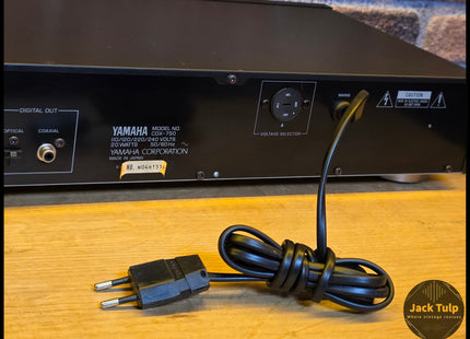 Yamaha CDX-750