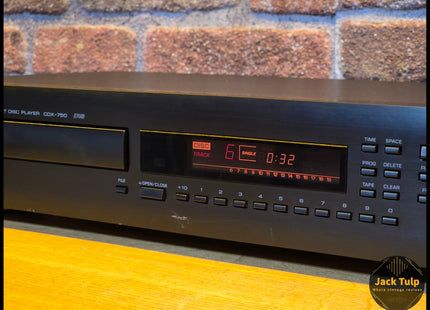 Yamaha CDX-750