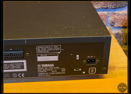 Yamaha DVD-S796