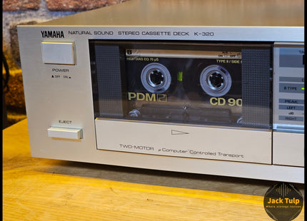 Yamaha K-320